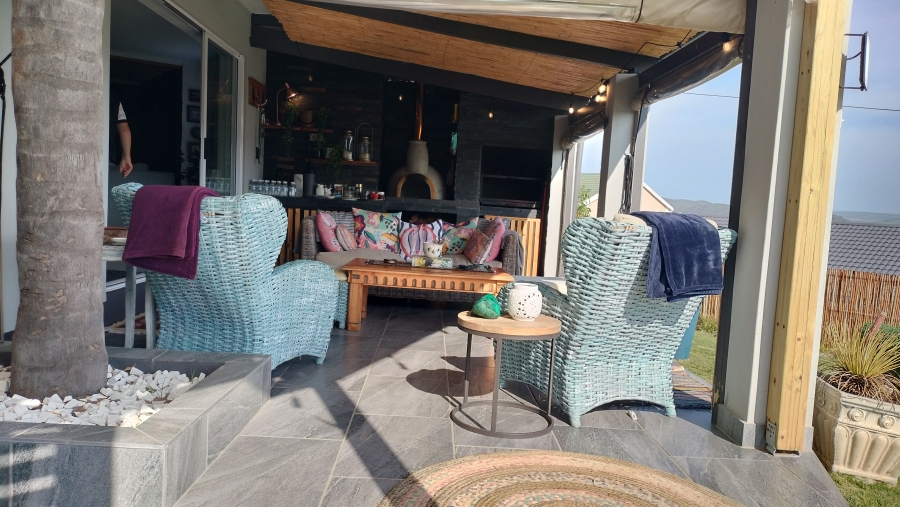 5 Bedroom Property for Sale in Fraaiuitsig Western Cape